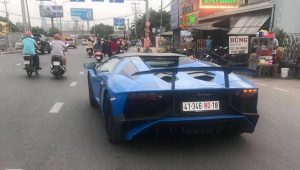 Siêu phẩm Lamborghini Aventador SV Roadster thứ 2 tại Việt Nam ra biển số