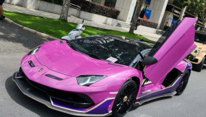 Sài Gòn: Bắt gặp “siêu bò” Lamborghini Aventador Roadster với màu “áo” cực độc