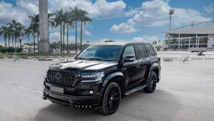 Hà Nội: Toyota Land Cruiser đời cũ 