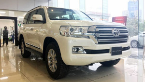 Toyota Land Cruiser 2019 chính hãng tại Việt Nam có giá tăng gần 350 triệu đồng