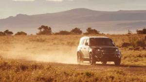 Land Rover Defender 2020 lần đầu lộ diện qua những thử thách khắc nghiệt tại châu Phi