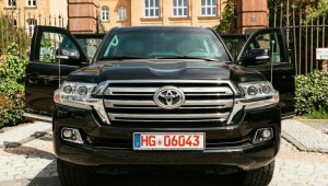 Khám phá chiếc Toyota Land Cruiser bọc thép có giá gần 6,5 tỷ VNĐ