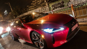 TP.HCM: Bắt gặp siêu phẩm Lexus LC 500h hàng hiếm dạo phố đêm cùng chủ nhân