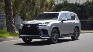 Chiêm ngưỡng phiên bản thể thao Lexus LX 600 F Sport sắp về Việt Nam trong năm nay