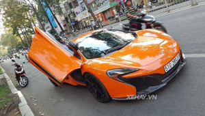 Sài Gòn: McLaren 650S Spider màu cam nổi bật 