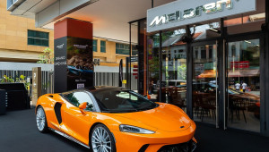 Chiêm ngưỡng McLaren GT chính hãng tại Việt Nam, giá từ 16 tỷ đồng