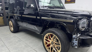Hà Nội: Mercedes-AMG G 63 Edition 55 vừa về tay, chủ sở hữu đã chi 700 triệu đồng để mạ vàng