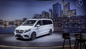 Mercedes-Benz V-Class 2020 chính thức ra mắt tại Việt Nam, giá từ 2,579 tỷ đồng