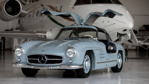 Mercedes-Benz 300SL hơn 