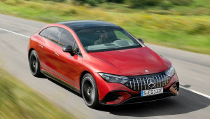 Mercedes-AMG EQE 2023 chính thức ra mắt, mạnh đến 677 mã lực