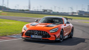 Toàn bộ số xe Mercedes-AMG GT Black Series đều đã xuất xưởng, sẵn xe giao cho khách
