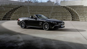 Mercedes-Benz SL Grand Edition mới ra mắt, giá từ 3 tỷ VNĐ
