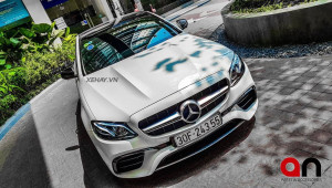 Bắt gặp Mercedes-Benz E300 AMG độ body-kit E63 S hàng hiếm tại Hà Nội