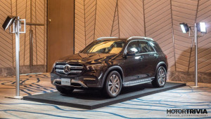 Mercedes-Benz GLE bản hybrid tiêu thụ nhiên liệu chỉ 1,1 lít / 100 km ra mắt nước bạn với giá 3,5 tỷ VNĐ