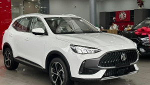 MG HS nhận ưu đãi tới 70 triệu đồng tại đại lý, giá thực tế rẻ ngang CUV cỡ B