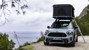Mini ra mắt gói phụ kiện camping dành cho Cooper S Countryman ALL4: Xách balô lên và đi