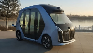 Hongqi giới thiệu xe buýt mini tự lái