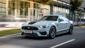 Ford Mustang là mẫu xe thể thao bán chạy nhất thế giới năm 2020