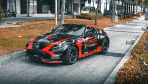 Nissan 370Z Nismo đầu tiên của Việt Nam thêm hầm hố với bộ decal phong cách xe đua