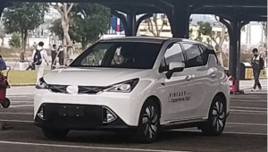 Ưu đãi thuế, phí đối với xe ô tô điện, Bộ Tài chính kiến nghị sửa đổi nhiều văn bản luật