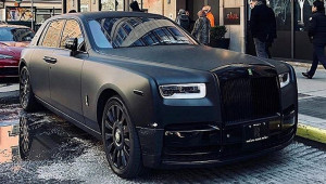 Chung tay chống Covid-19, rapper người Mỹ từ thiện hẳn “xế hộp” Rolls-Royce Phantom