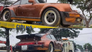 Porsche 930 Turbo màu độc bất ngờ có mặt tại Sài Gòn: Từng là cỗ xe nhanh nhất của Porsche
