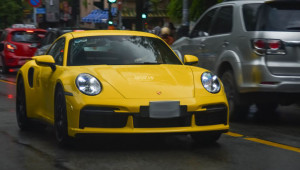 “Tóm gọn” chiếc Porsche 911 Turbo S 992 chính hãng thứ 3 tại Việt Nam