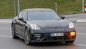 Porsche Panamera 2021 dần lộ diện, ngày càng giống người anh em 992