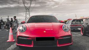 Sài Gòn: Cận cảnh Porsche 911 Turbo S 992 độ ống xả của Akrapovic cực chất