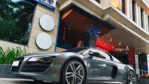 Chạm mặt hàng hiếm Audi R8 thế hệ đầu tiên: Cực phẩm trên phố Sài Gòn