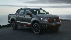 Ford Ranger Thunder thế hệ thứ 3 ra mắt, sản xuất giới hạn 4.500 chiếc với giá 925 triệu VNĐ