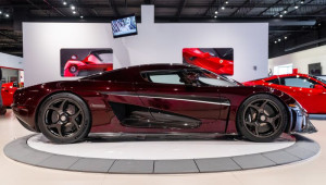 Hoàng Kim Khánh tiết lộ bộ mâm carbon của siêu phẩm Koenigsegg Regera sắp về nước