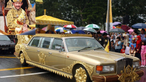 Quốc vương Brunei sở hữu bộ sưu tập Rolls-Royce nhiều nhất thế giới với 500 chiếc