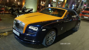 Độ mui vàng rực rỡ, Rolls-Royce Dawn đầu tiên tại Việt Nam dạo phố đêm