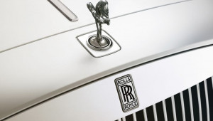 Bất ngờ khi biết biểu tượng Spirit Of Ecstasy của Rolls-Royce đã 110 tuổi