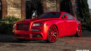 Mansory lại “ra tay”, Rolls-Royce Wraith “khoác áo” đỏ rực cả một góc trời