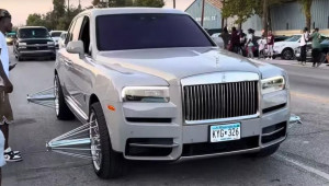 Chiếc Rolls-Royce Cullinan bị đánh cắp được tìm thấy thông qua video đăng trên mạng