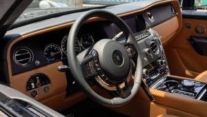 Siêu SUV Rolls-Royce Cullinan thứ 5 cập bến Việt Nam, đẳng cấp với 4 ghế ngồi chuyên biệt