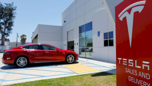 Tesla chi hàng chục triệu USD mua lại công ty chuyên về sạc không dây