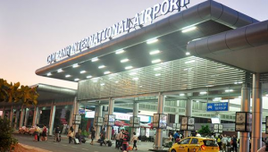 Bố chồng Hà Tăng lại muốn tăng phí phục vụ khách tại sân bay Cam Ranh