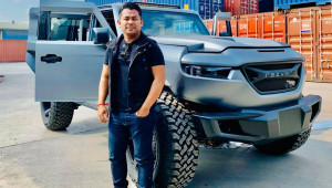 Đại gia Campuchia chịu chơi tậu siêu SUV Rezvani Tank 2020