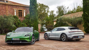 Porsche Taycan Cross Turismo đã có giá bán chính thức tại Việt Nam, từ 5 tỷ đồng
