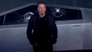 CEO Tesla bị cười nhạo sau màn thử phá kính mẫu SUV chống đạn Cybertruck