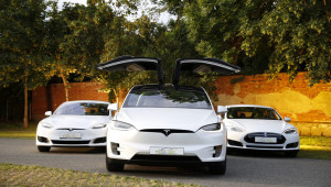 Sau nâng cấp, hệ thống tự lái của Tesla vẫn bị lỗi: Gặp biển báo dừng mà xe vẫn chạy