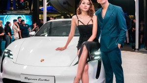 Thanh Hằng, Trọng Hiếu hội ngộ trong sự kiện đẳng cấp của Porsche tại Singapore