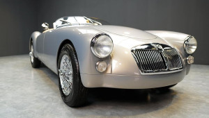 Chiêm ngưỡng xế cổ MGA 1600 của nhà thiết kế Thái Công sau khi được nâng cấp