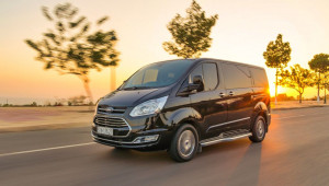 Ford Tourneo: mẫu xe hoàn hảo cho những trải nghiệm gia đình