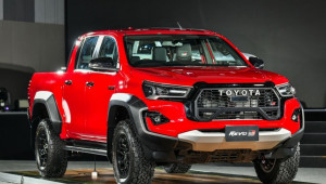 Toyota Hilux GR Sport 2024 chính thức được mở bán ở Đông Nam Á, giá từ 1,028 tỷ VNĐ