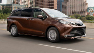 [ĐÁNH GIÁ XE] Toyota Sienna 2021 - Minivan nhưng lại 