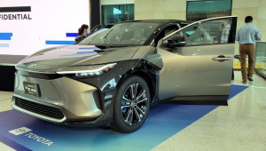 Toyota sẽ giới thiệu mẫu xe điện bZ4X tại triển lãm VMS 2022?